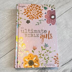 Pink NIV Ultimate Bible for Girls (Hardcover, Faithgirlz Edition)